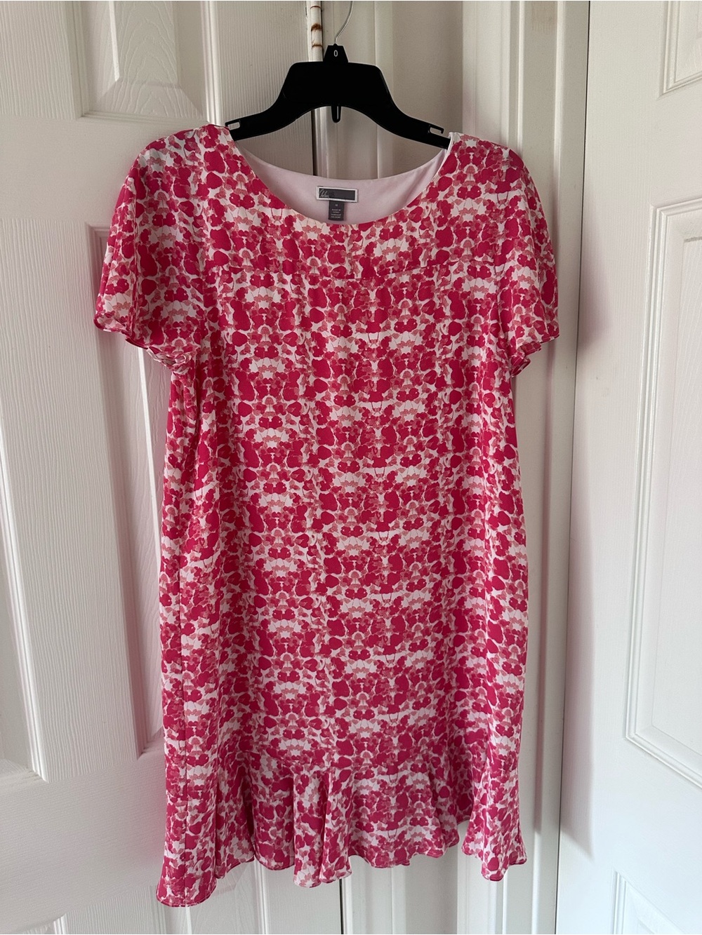 Chelsea28 Bright Pink Floral Shift Dress